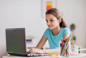 Notebook, Tablet oder Desktop PC: Wie findet man den richtigen Computer für Schüler?